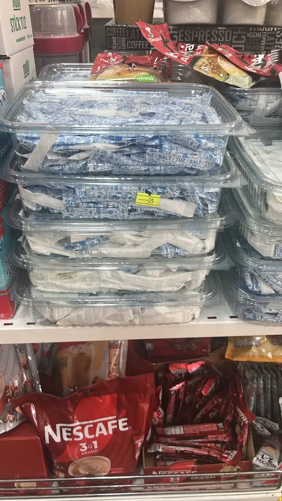 Yeni Çağ mağazasından görünüm 5
